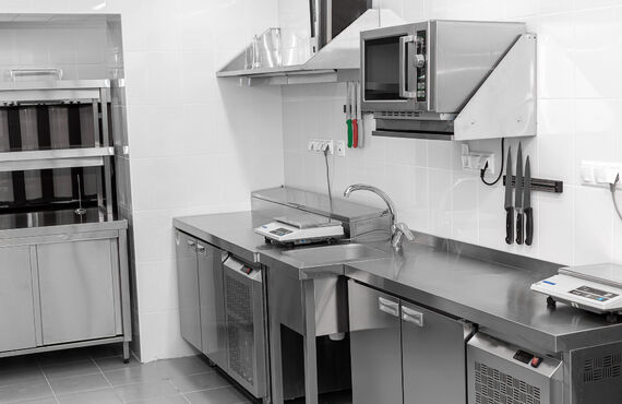 これまでに多数の飲食店で導入されている除菌・消臭剤 | 愛知で清掃に関する商品を販売する株式会社あずみ野産業